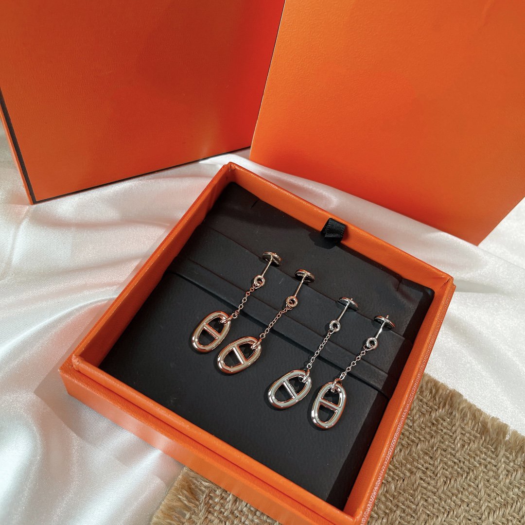 [Joyas Regalia] PENDIENTES DE BORLA DE CADENA