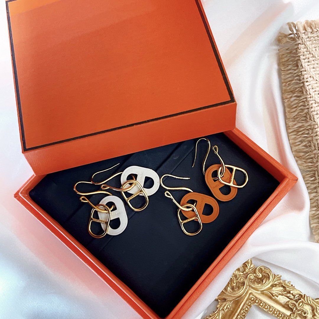[Joyas Regalia] PENDIENTES DE ORO HM O'MAILLON