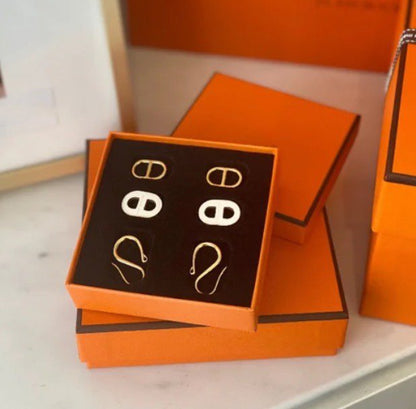 [Joyas Regalia] PENDIENTES DE ORO HM O'MAILLON