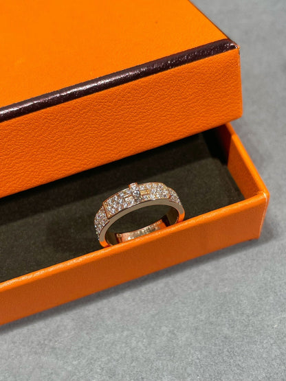 [Joyas Regalia] ANILLO KELLY DE ORO ROSA CON DIAMANTES
