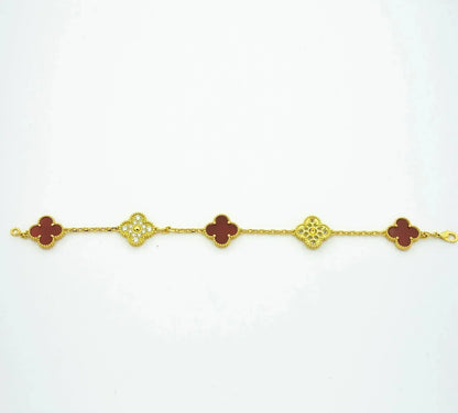 [Joyas Regalia] PULSERA DE DIAMANTES Y CORNALINA CON 5 MOTIVOS DE TRÉBOL
