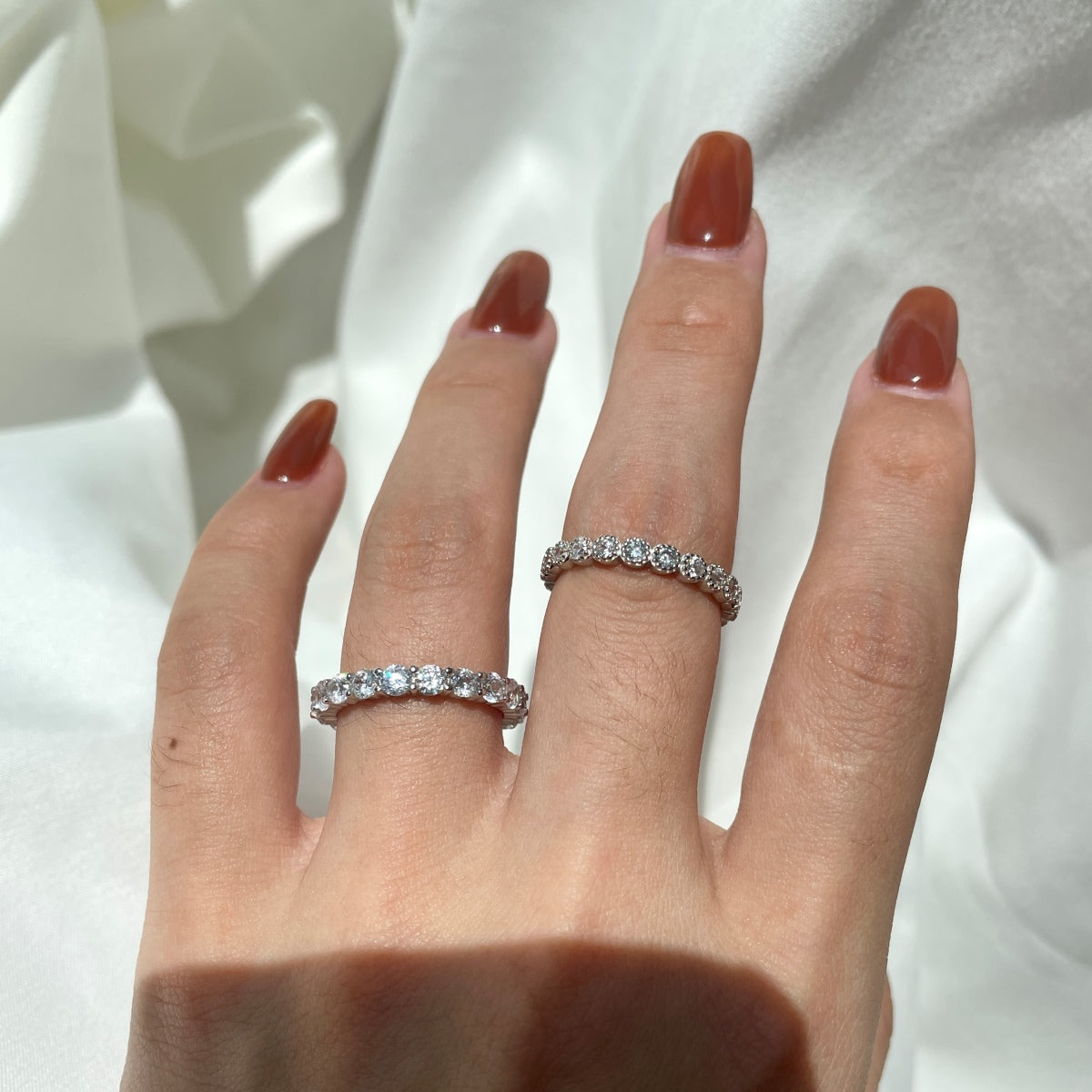 [Joyas Regalia] Anillo de tenis de corte redondo brillante