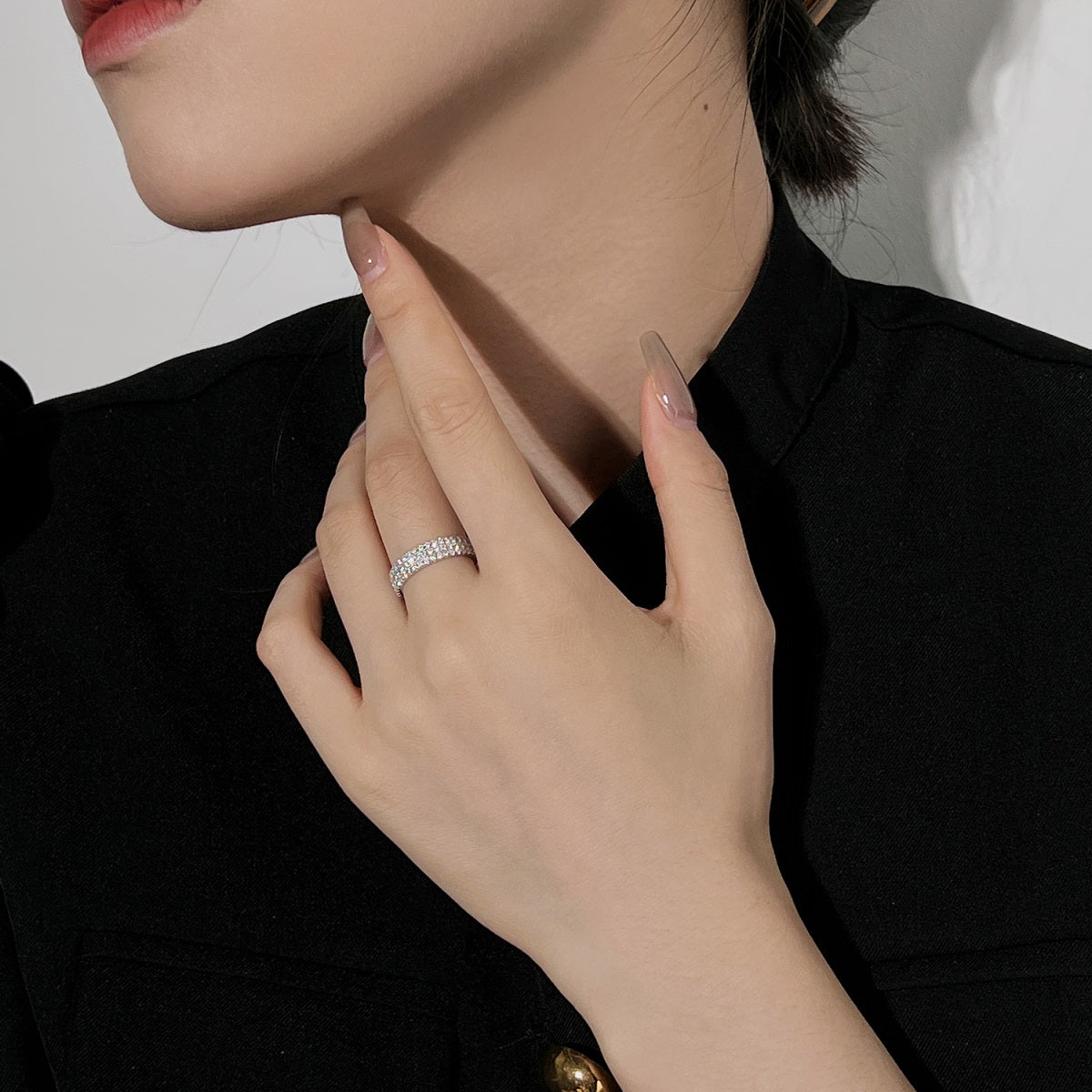[Joyas Regalia] Anillo de tenis de corte redondo delicado