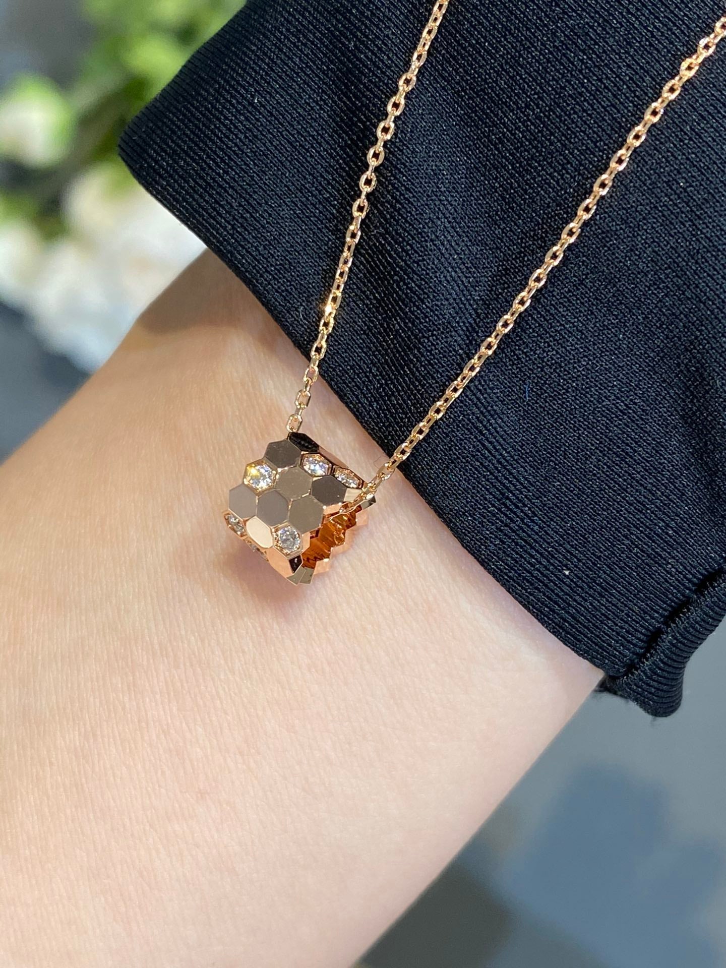 [Regalia jewelry]BEE LOVE DIAMOND NECKLACE