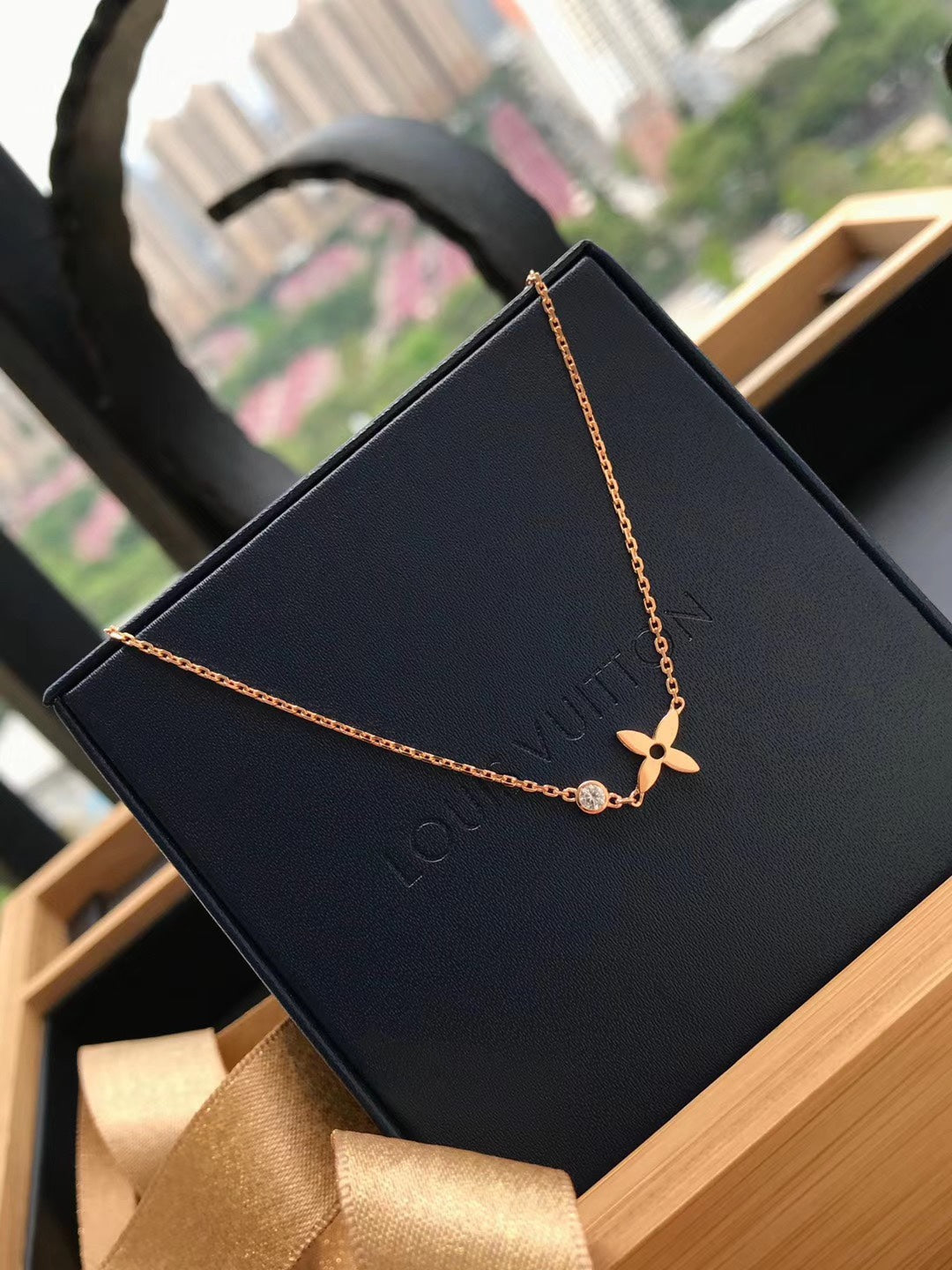 [Regalia jewelry]BLOSSOM PENDANT PINK GOLD AND DIAMOND