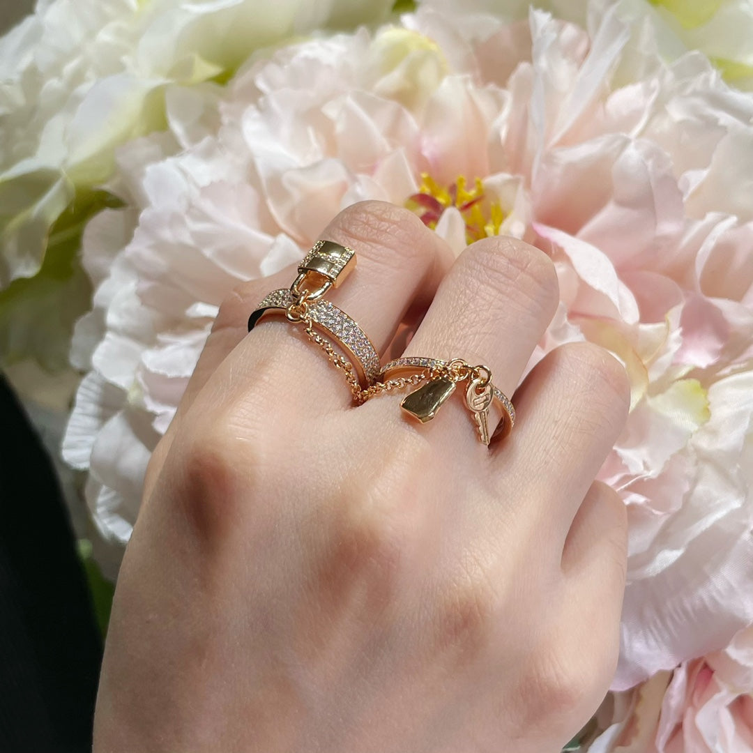 [Regalia jewelry]HM KELLY CLOCHETTE DOUBLE RING IN  WITH DIAMONDS