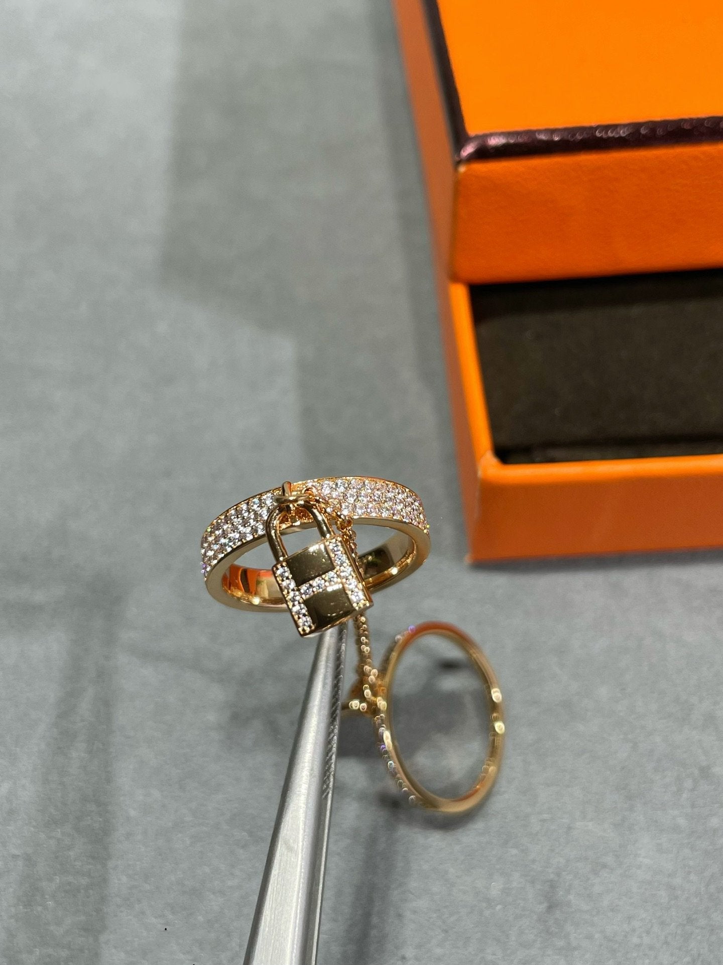 [Regalia jewelry]HM KELLY CLOCHETTE DOUBLE RING IN  WITH DIAMONDS
