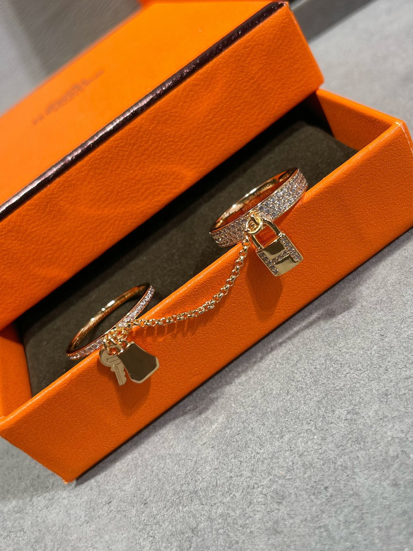 [Regalia jewelry]HM KELLY CLOCHETTE DOUBLE RING IN  WITH DIAMONDS
