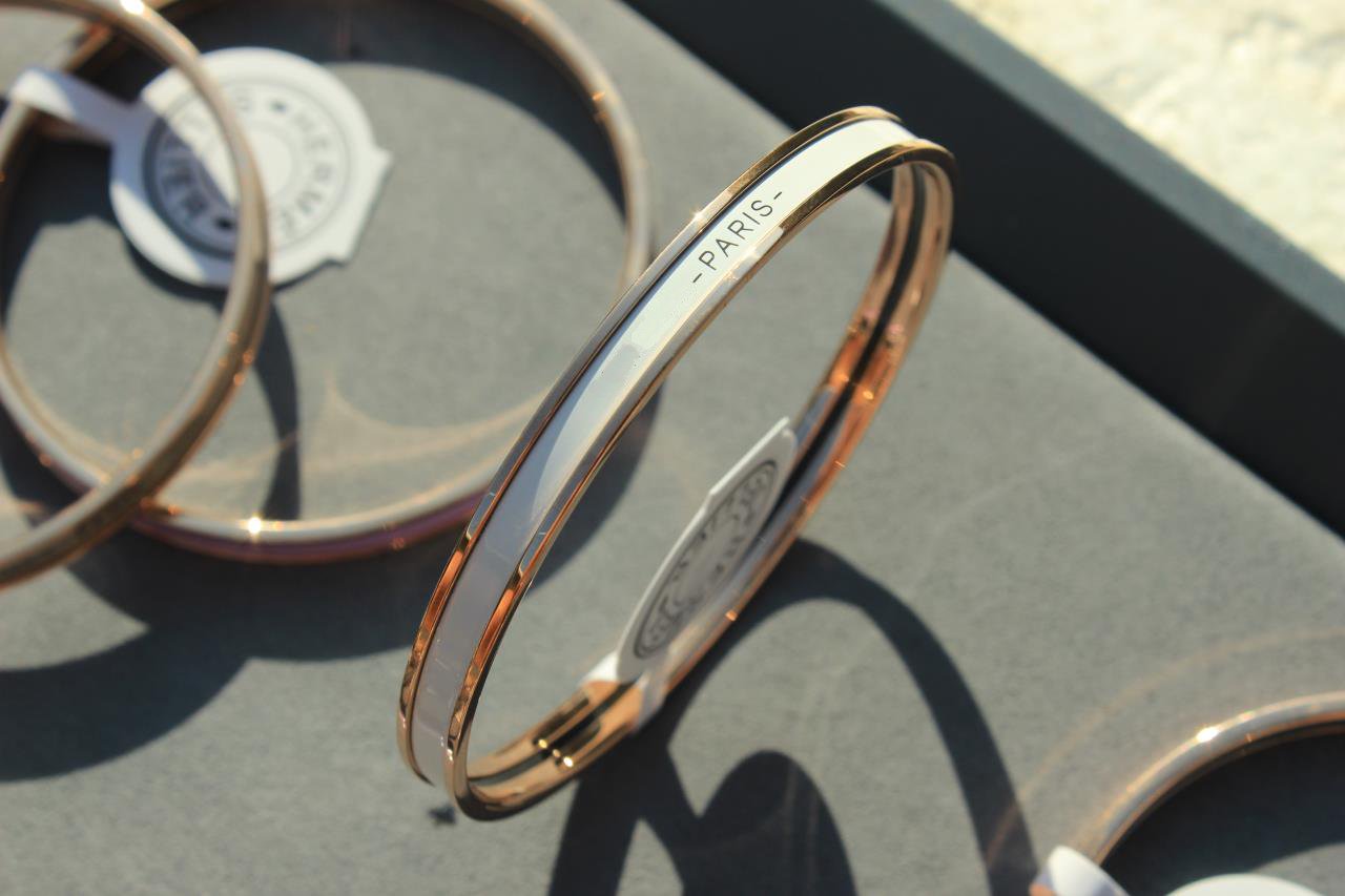 [Joyas Regalia] BOLSO DE BRAZALETE HM UNI