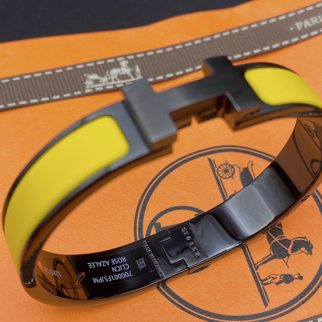 [Regalia jewelry]CLIC HM SO BLACK YELLOW BRACELET
