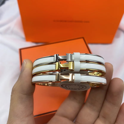 [Joyas Regalia] PULSERA CLÁSICA HM CLIC BLANCA DE 8 MM CON ESMALTE