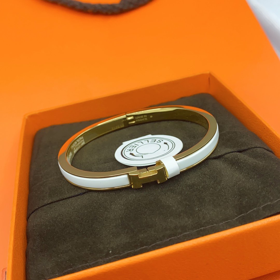 [Joyas Regalia] PULSERA CLÁSICA HM CLIC BLANCA DE 8 MM CON ESMALTE