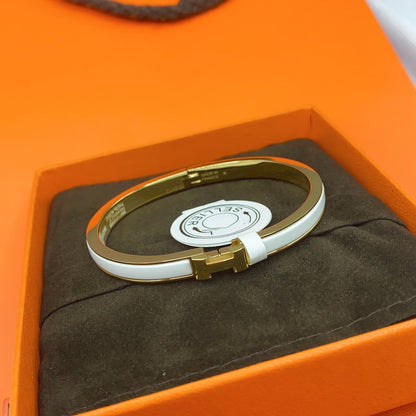 [Joyas Regalia] PULSERA CLÁSICA HM CLIC BLANCA DE 8 MM CON ESMALTE