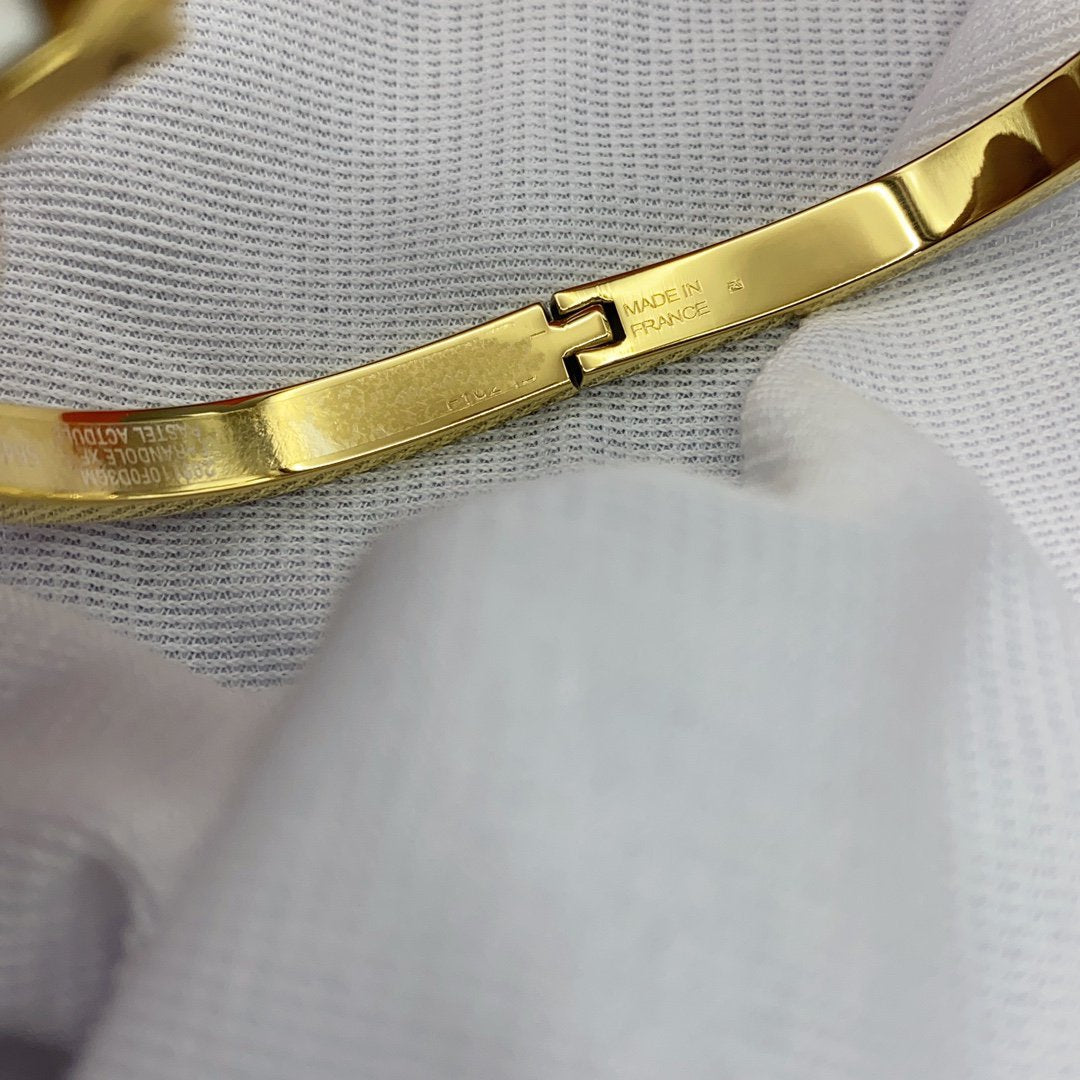 [Joyas Regalia] PULSERA CLÁSICA HM CLIC BLANCA DE 8 MM CON ESMALTE