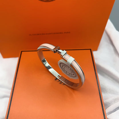 [Joyas Regalia] PULSERA CLÁSICA HM CLIC ROSA DE 8 MM CON ESMALTE