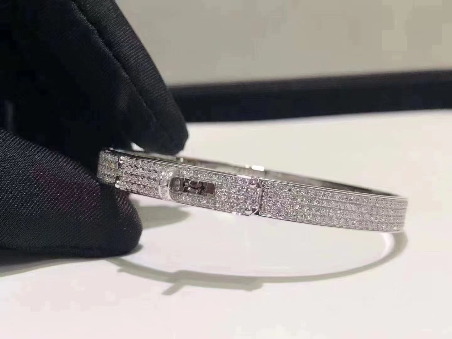 [Regalia jewelry]HM KELLY BRACELET IN SILVER AND FULL PAVE DIAMOND
