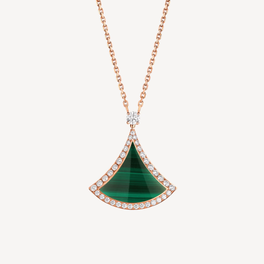[Joyas Regalia] COLLAR DREAM DE ORO ROSA CON DIAMANTES Y MALAQUITA