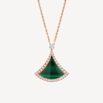 [Joyas Regalia] COLLAR DREAM DE ORO ROSA CON DIAMANTES Y MALAQUITA