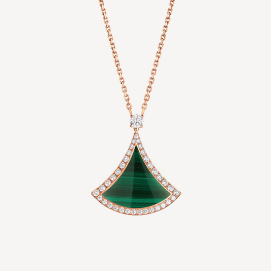 [Joyas Regalia] COLLAR DREAM DE ORO ROSA CON DIAMANTES Y MALAQUITA