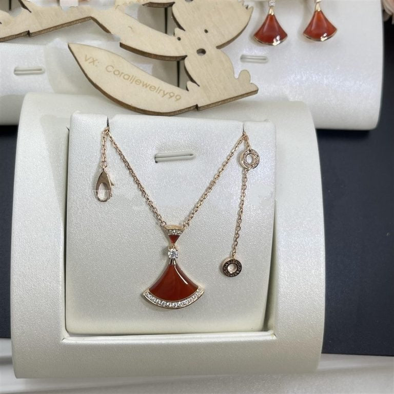 [Joyas Regalia] COLLAR DE ENSUEÑO CORNALINA DIAMANTE