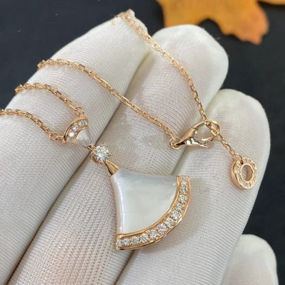 [Regalia jewelry]DREAM NECKLACE MOP PINK GOLD DIAMOND