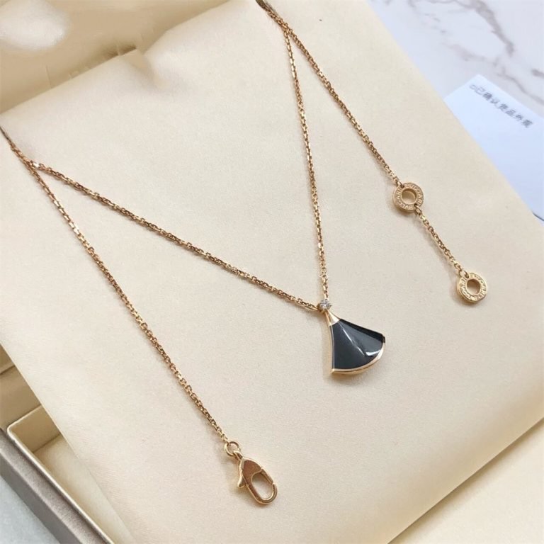 [Joyas Regalia] COLLAR DE ENSUEÑO ÓNIX 1 DIAMANTE