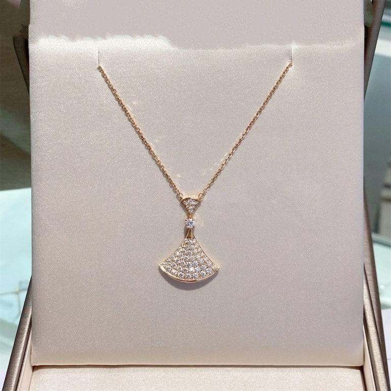 [Joyas Regalia] COLLAR DE ENSUEÑO EN ORO ROSA CON DIAMANTES