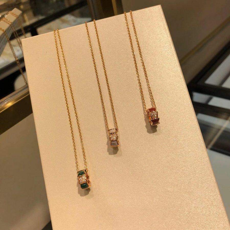 [Regalia jewelry]SERPENTI PEDANT DIAMOND NECKLACE