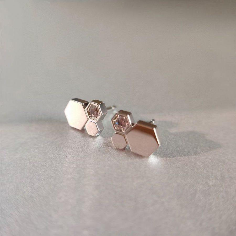 [Bijoux Regalia] BOUCLES D'OREILLES ARGENT ET DIAMANT BEE LOVE