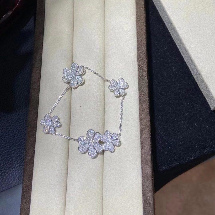[Joyas Regalia]PULSERA FRIVOLE DE PLATA CON 5 FLORES