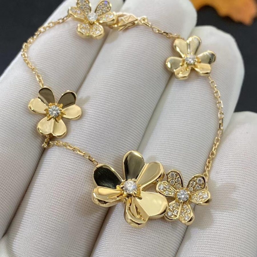 [Joyas Regalia]PULSERA FRIVOLE DE ORO CON 5 FLORES