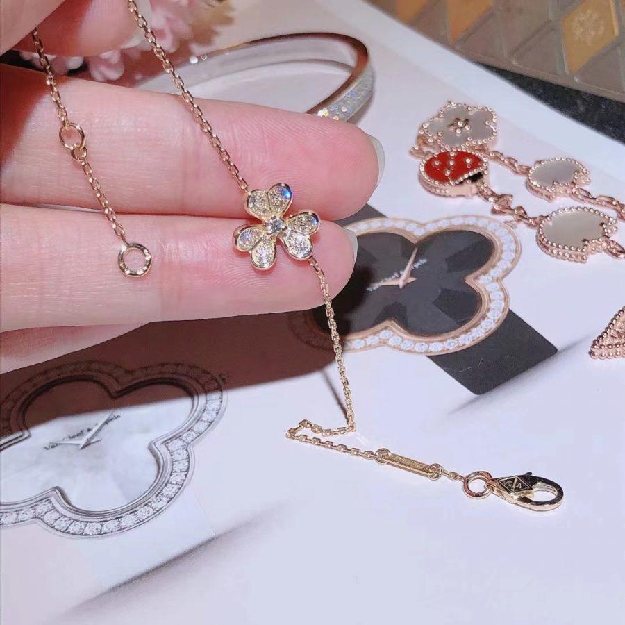 [Joyas Regalia]PULSERA FRIVOLE DE FLOR DE ORO CON DIAMANTES