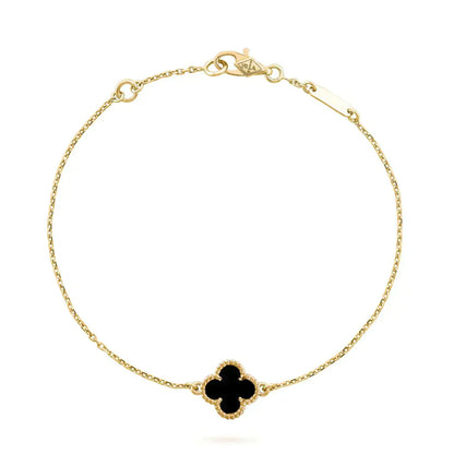[Joyas Regalia] PULSERA DE UNA SOLA FLOR DE ÓNIX Y TRÉBOL