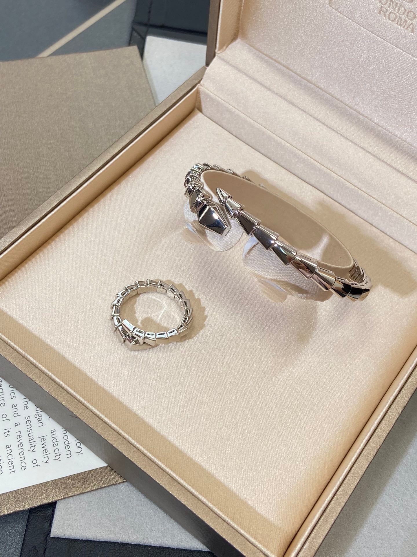 [Regalia jewelry]SERPENTI VIPER SILVER BRACELET