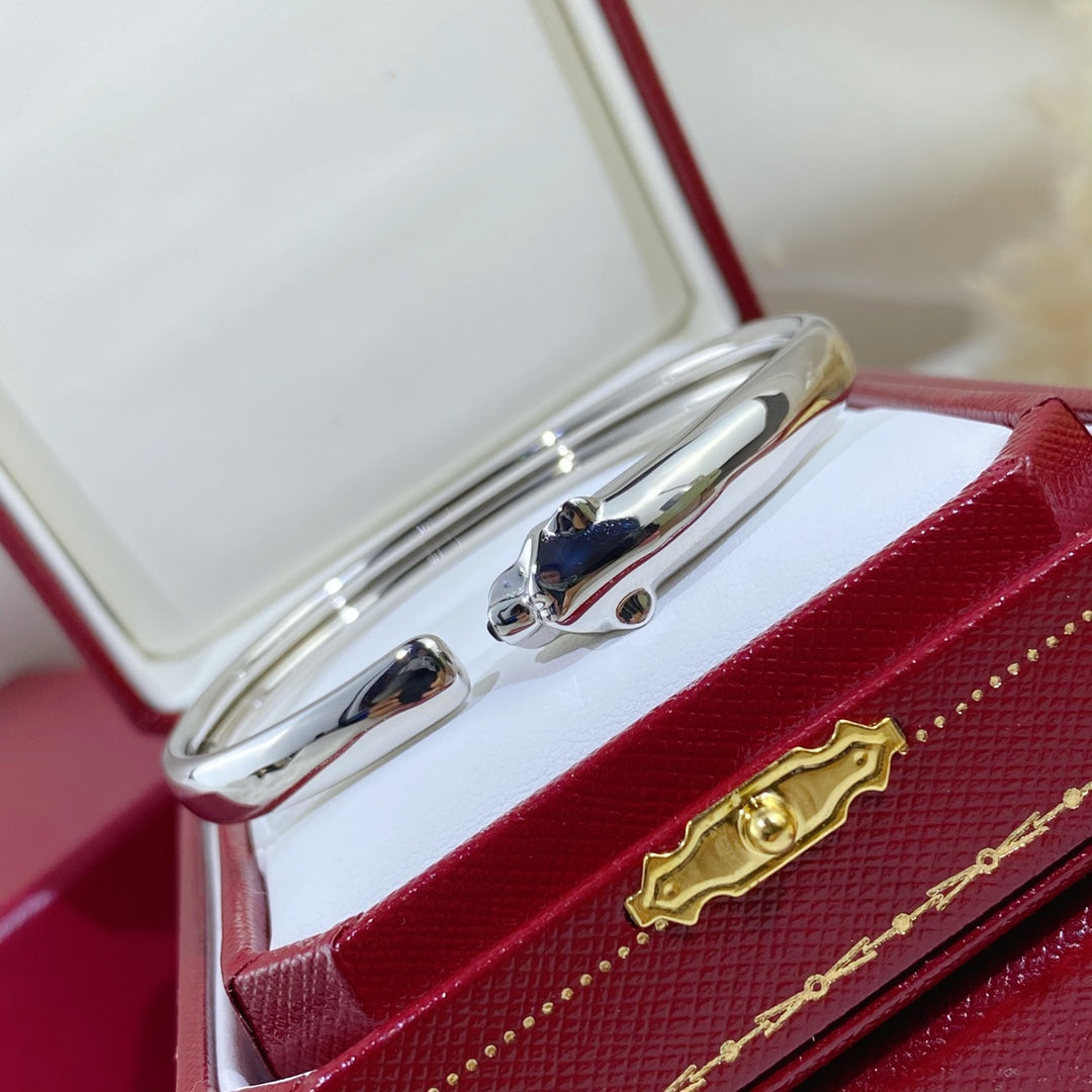 [Joyas Regalia]Pulsera abierta de plata Pantera