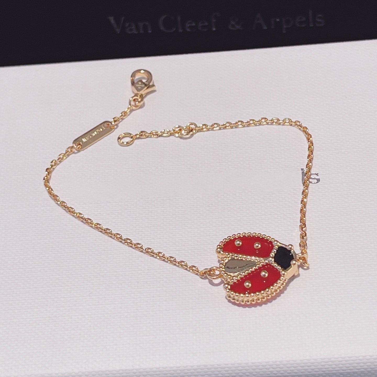 [Regalia jewelry]LUCKY SPRING 1 MOTIF PINK GOLD BRACELET
